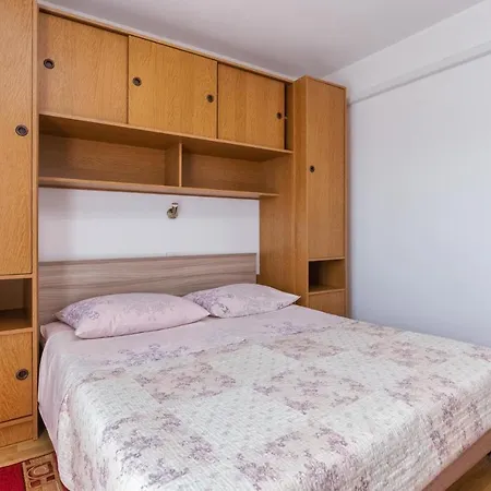 アパート Barica